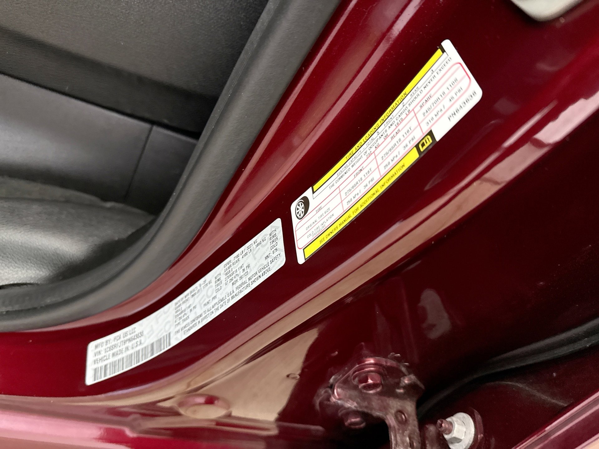 Used 2023 RAM 1500 Laramie AWD/4WD image 19