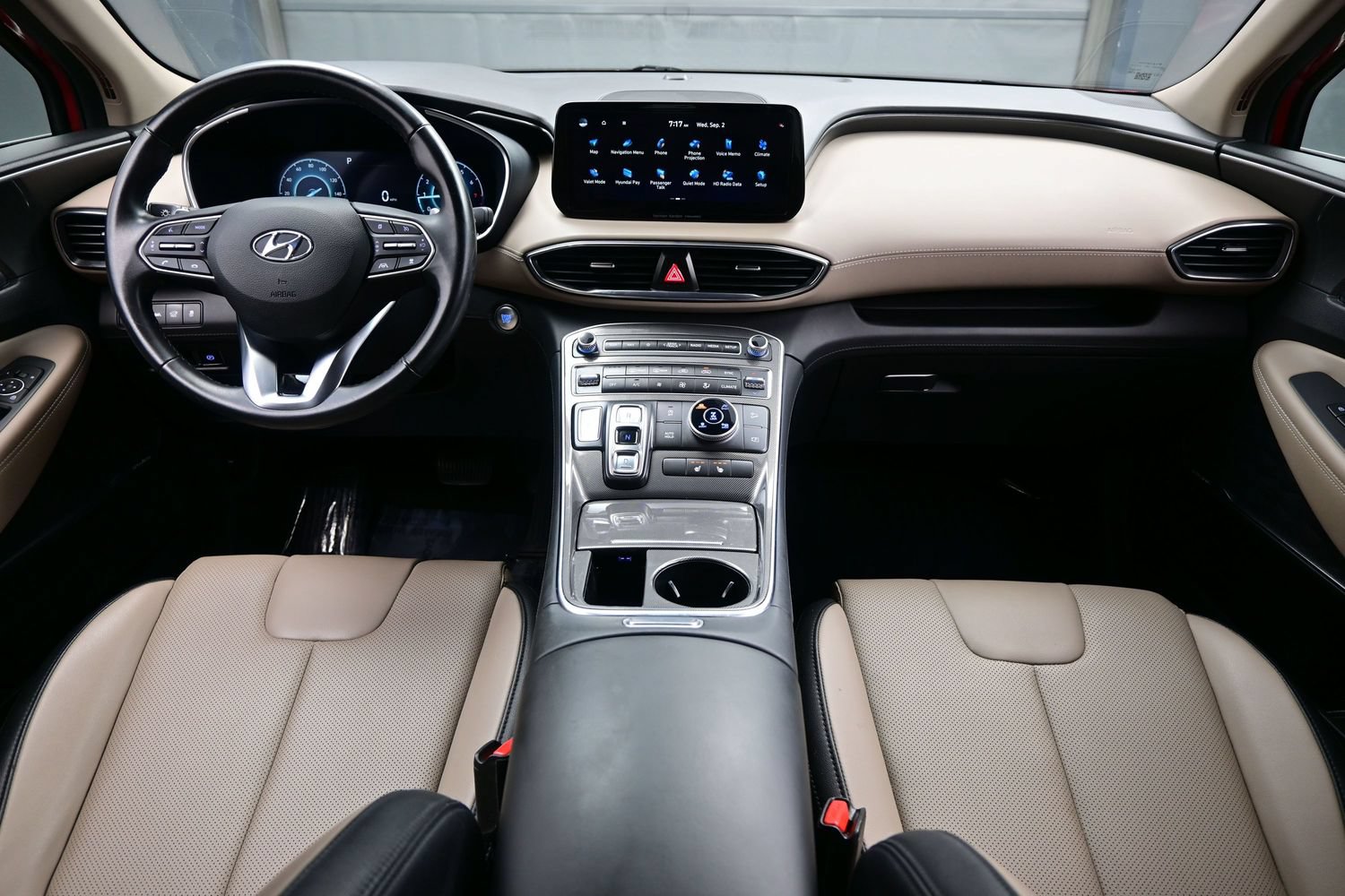 Certified 2023 Hyundai Santa Fe SEL w/ Premium Package AWD/4WD image 17