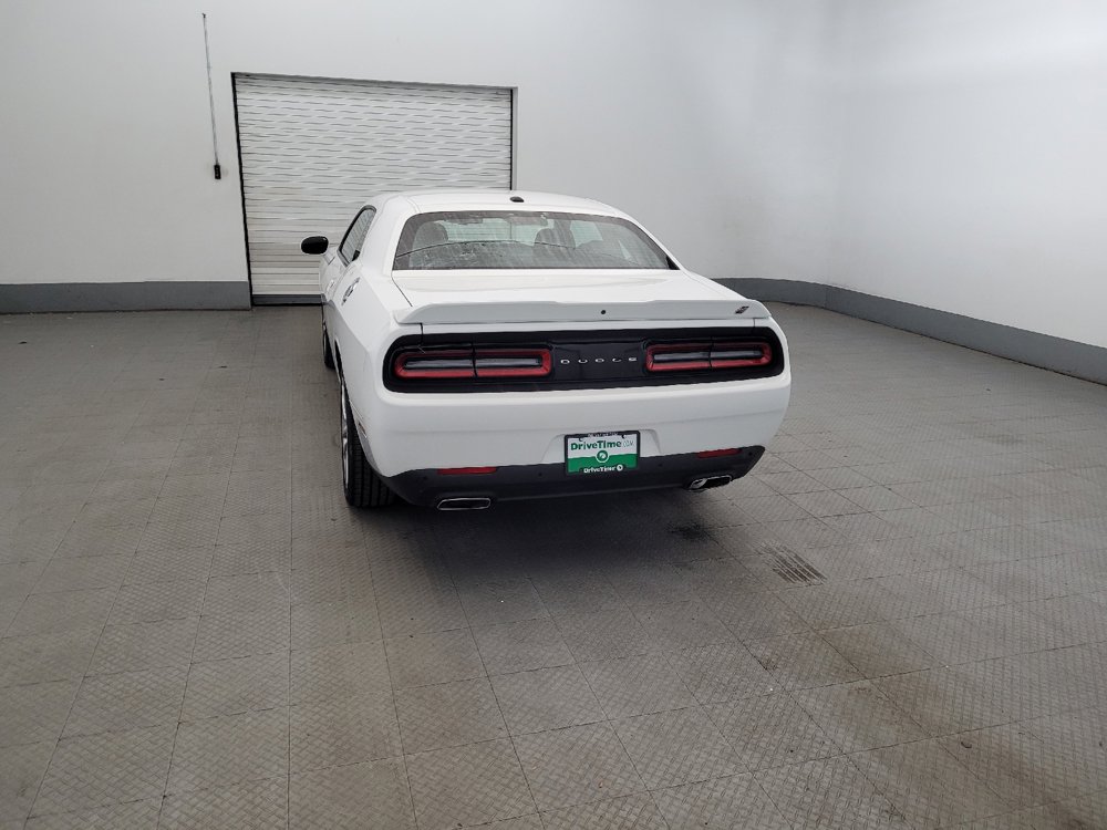 Used 2022 Dodge Challenger GT AWD/4WD image 6