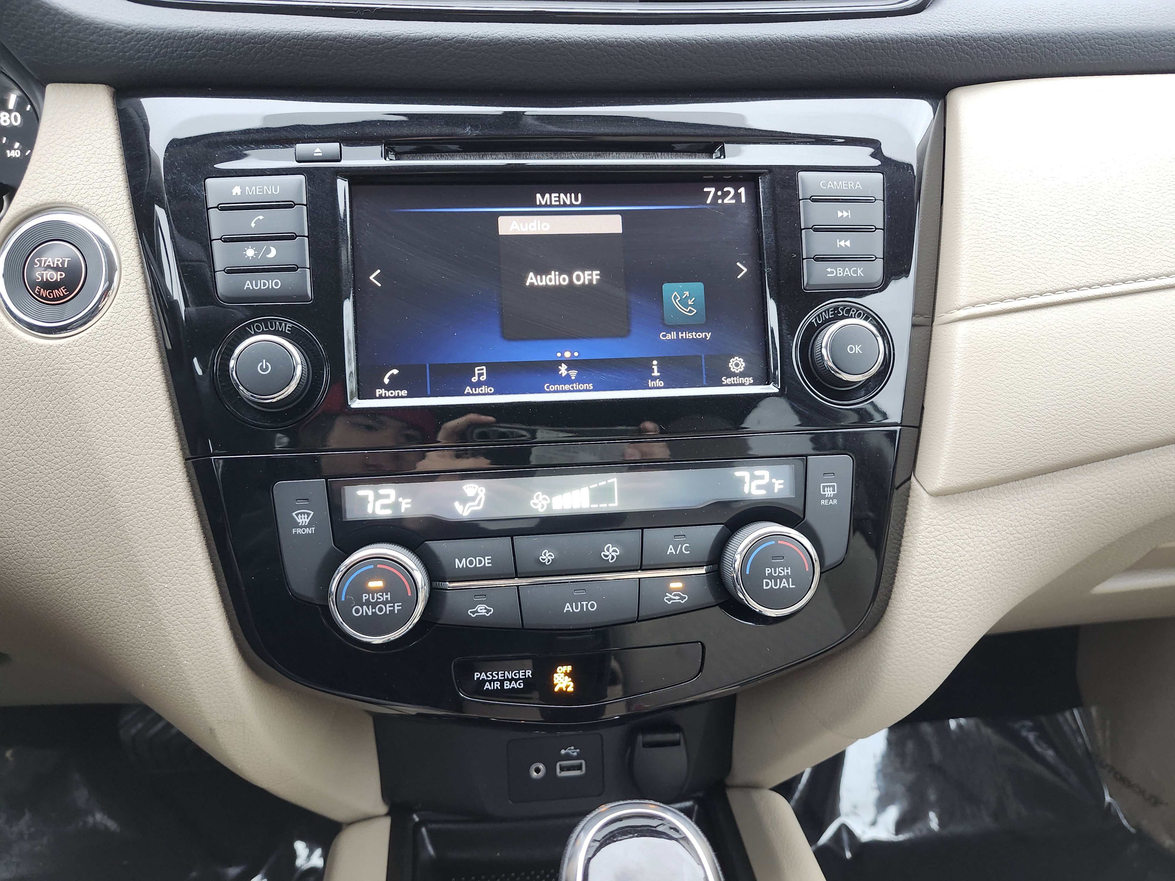 Used 2018 Nissan Rogue SV image 31