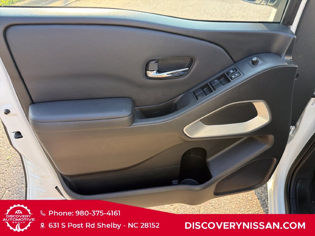 Certified 2022 Nissan Frontier SV AWD/4WD image 10