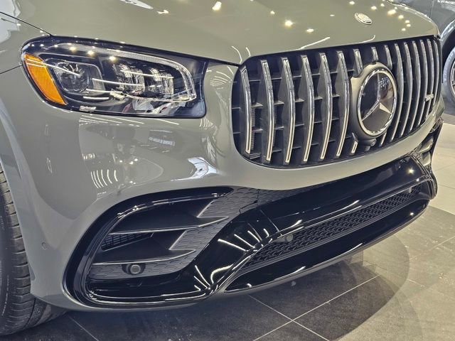 New 2025 Mercedes-Benz GLS 63 AMG 4MATIC image 3