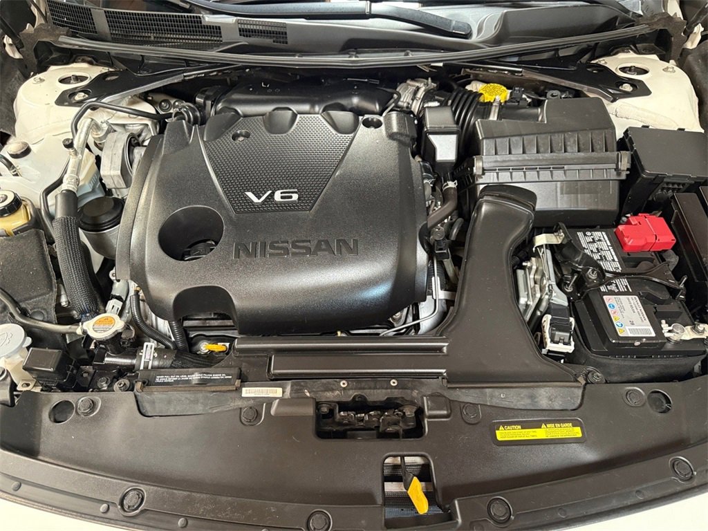 Used 2022 Nissan Maxima SL image 43