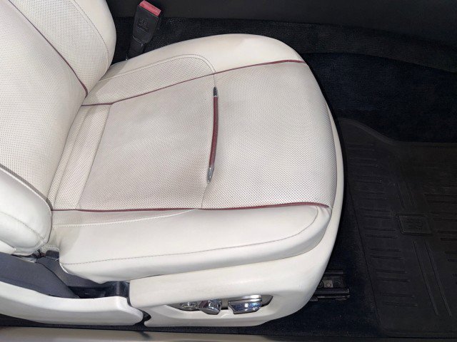 Used 2017 Rolls-Royce Dawn image 68