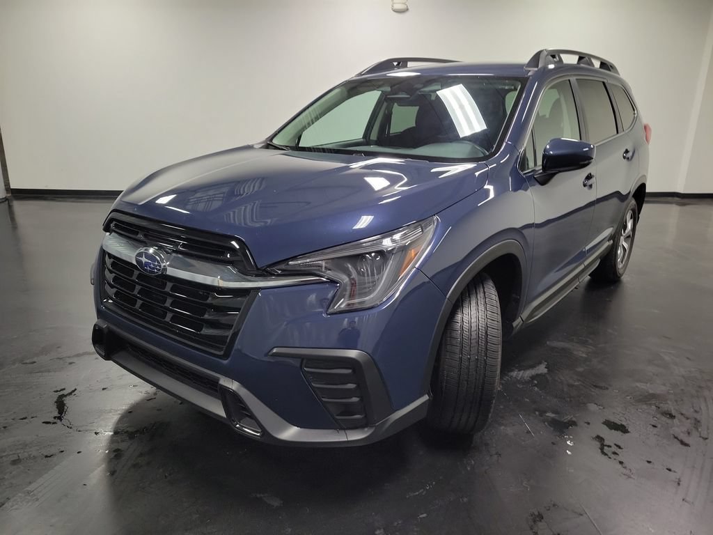 Used 2025 Subaru Ascent Premium w/ Popular Package #2 AWD/4WD image 4