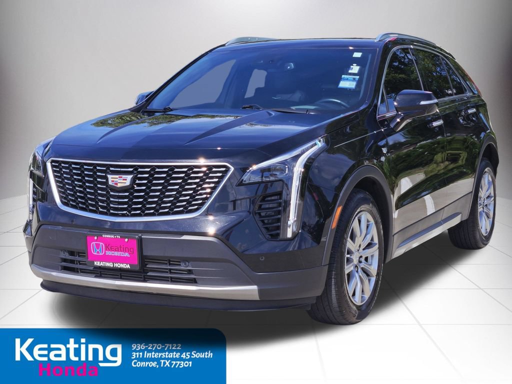 Used 2023 Cadillac XT4 Premium Luxury w/ Technology Package FWD image 4