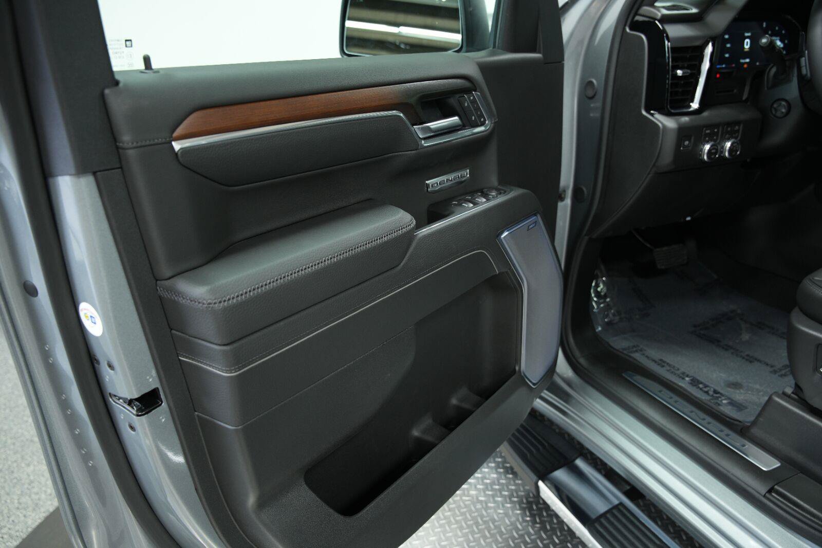 New 2026 GMC Sierra 1500 Denali AWD/4WD image 31