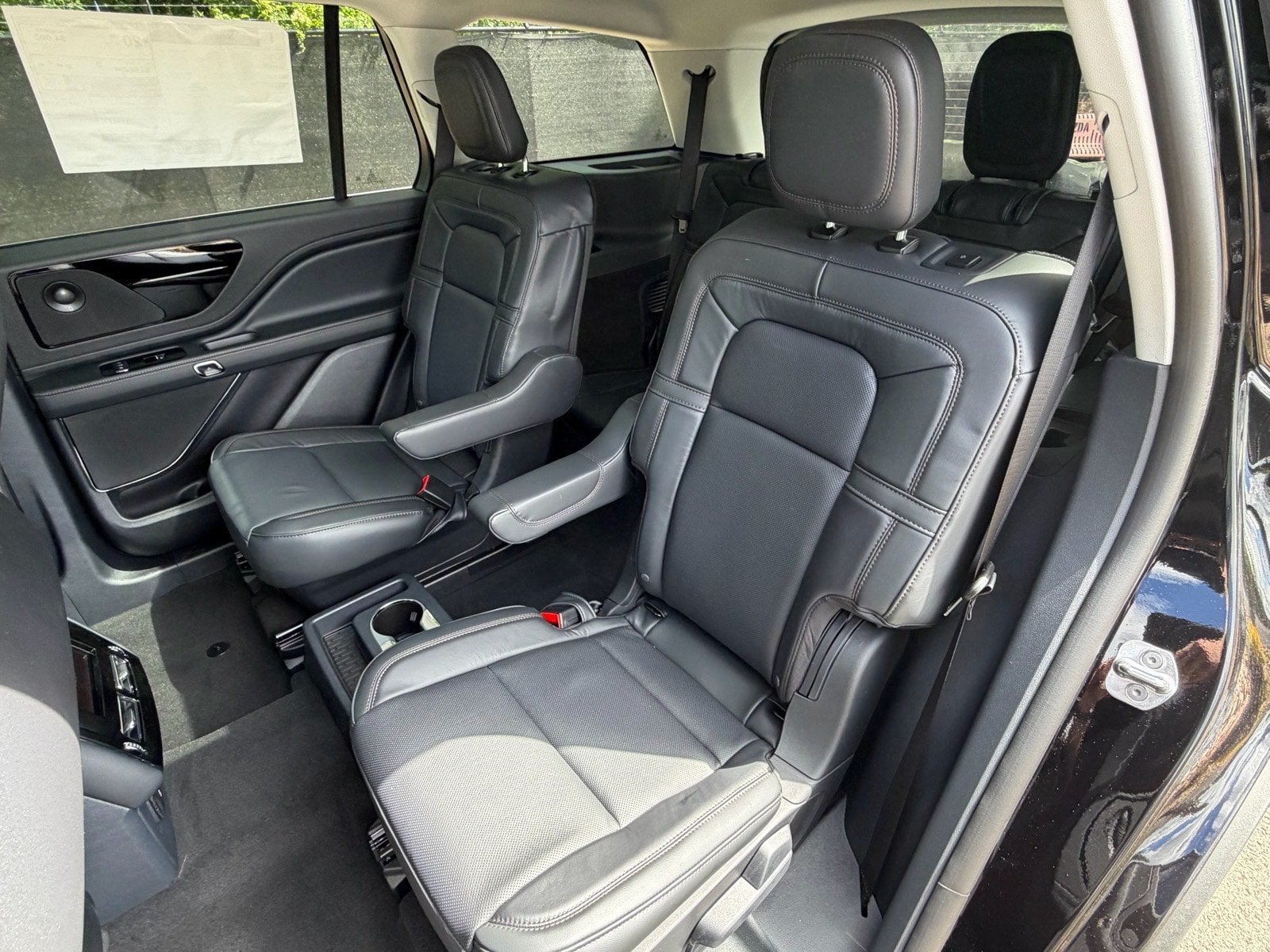 New 2026 Lincoln Aviator Reserve AWD/4WD image 23