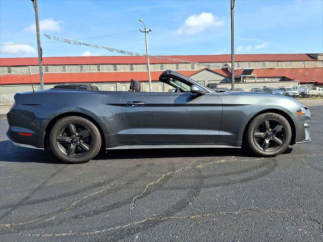 Used 2019 Ford Mustang Convertible image 17