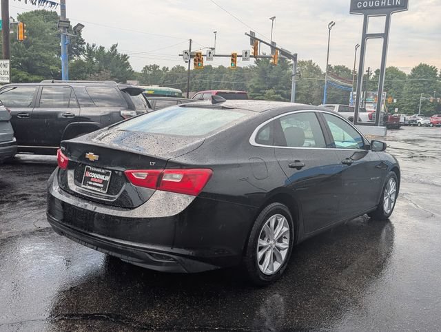 Used 2025 Chevrolet Malibu LT FWD image 7