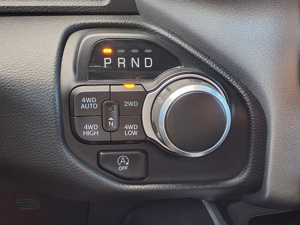 Used 2023 RAM 1500 Big Horn AWD/4WD image 7
