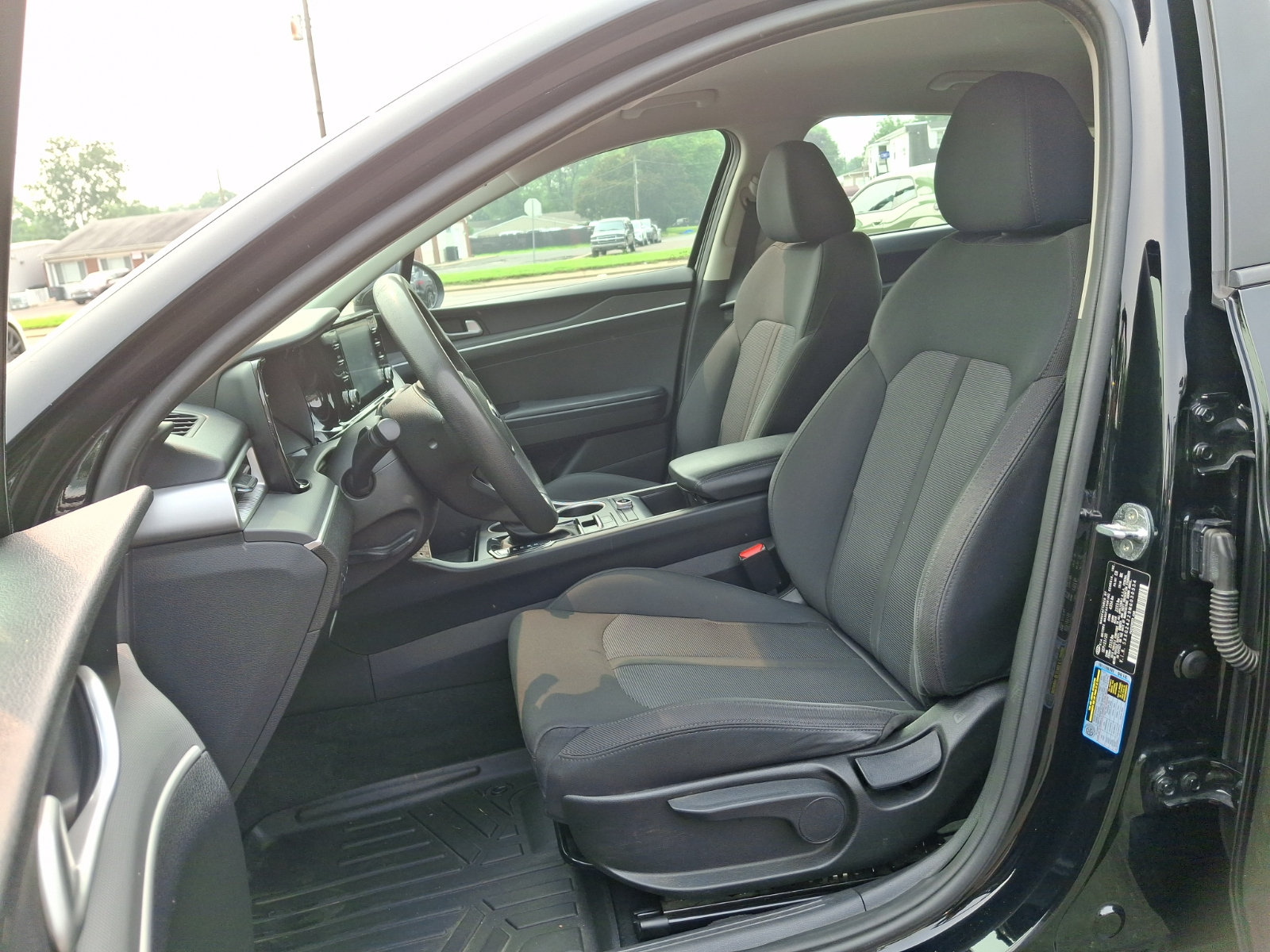 Used 2021 Kia K5 LX FWD image 13