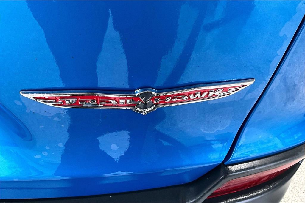 Used 2019 Jeep Cherokee Trailhawk w/ Cold Weather Group image 24