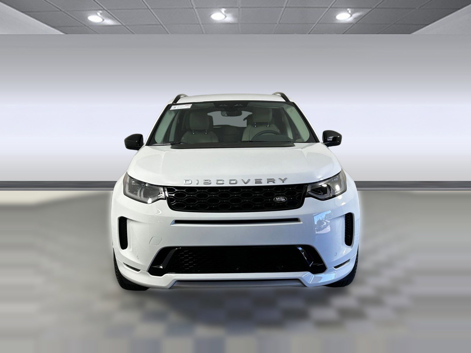 Used 2025 Land Rover Discovery Sport S image 6
