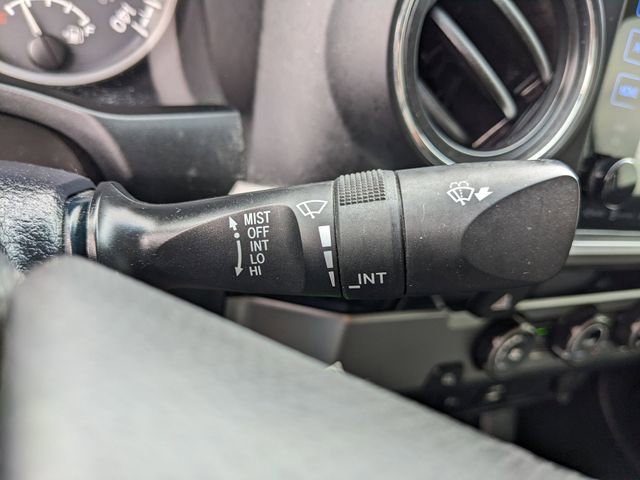 Used 2017 Toyota Tacoma SR5 w/ Tow Package image 27