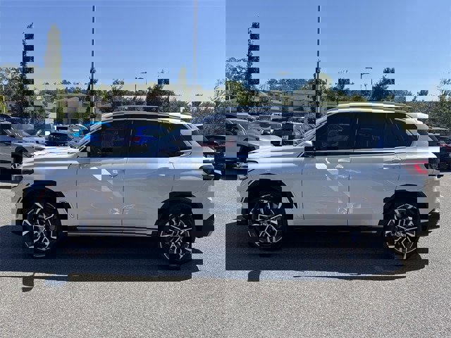 Used 2023 BMW X5 xDrive40i image 6