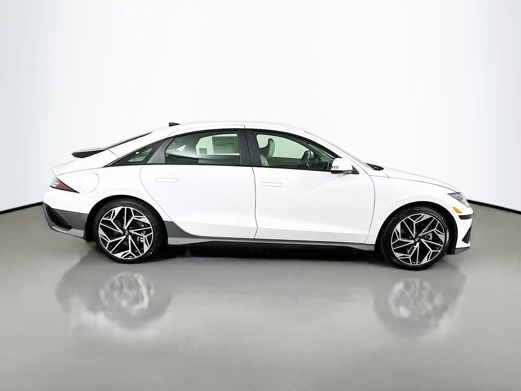 New 2025 Hyundai Ioniq 6 SEL image 4