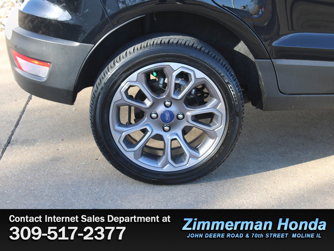 Used 2022 Ford EcoSport Titanium w/ Interior Protection Package image 22