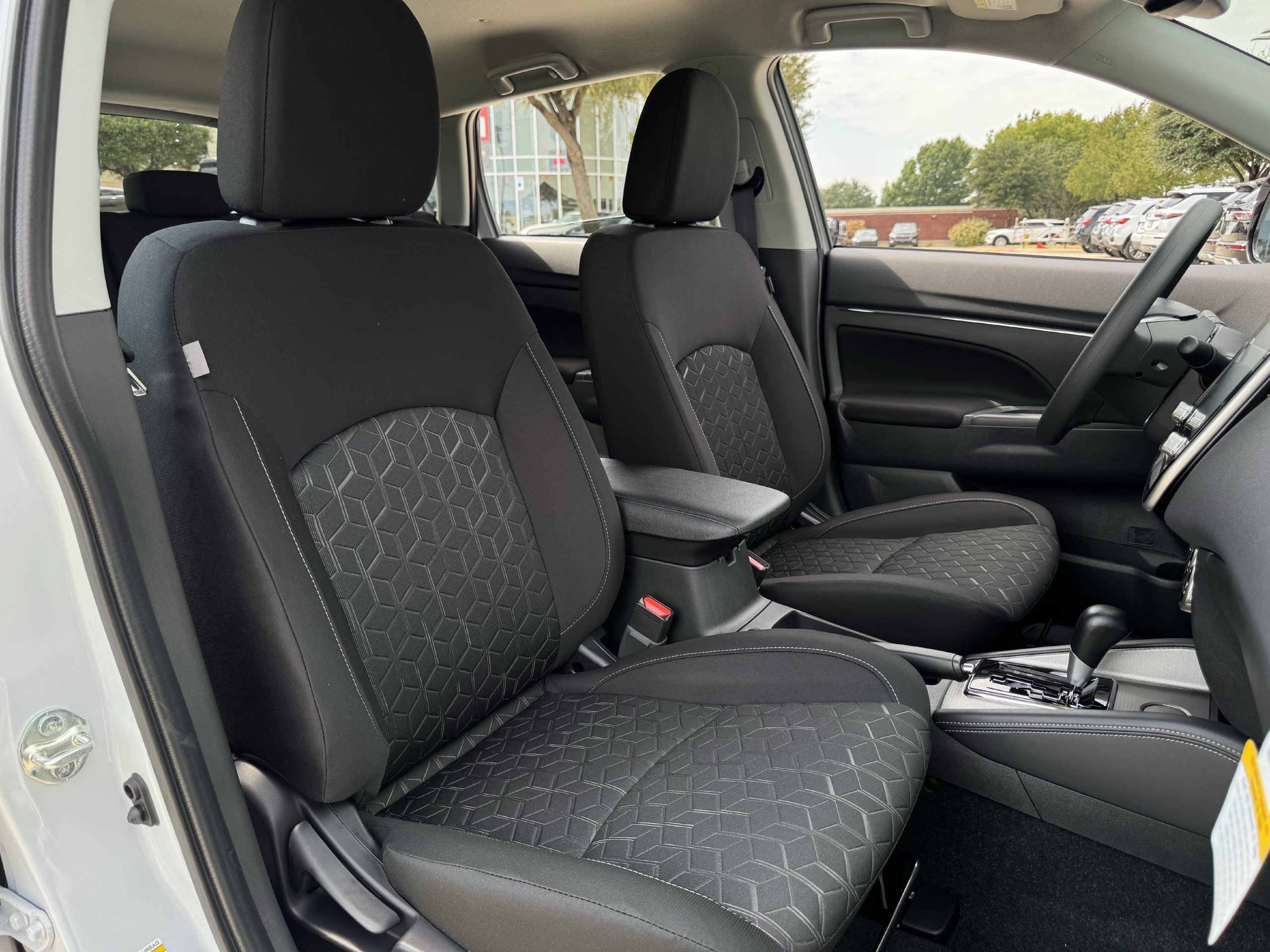 New 2027 Mitsubishi Outlander Sport ES FWD image 22
