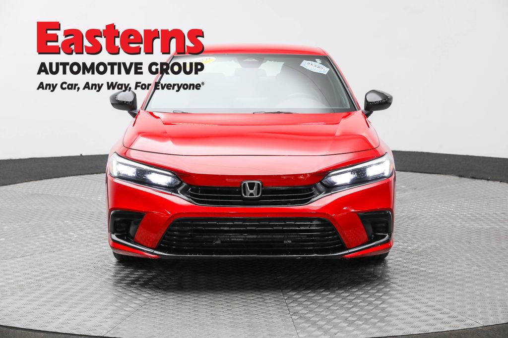 Used 2022 Honda Civic Sport image 2