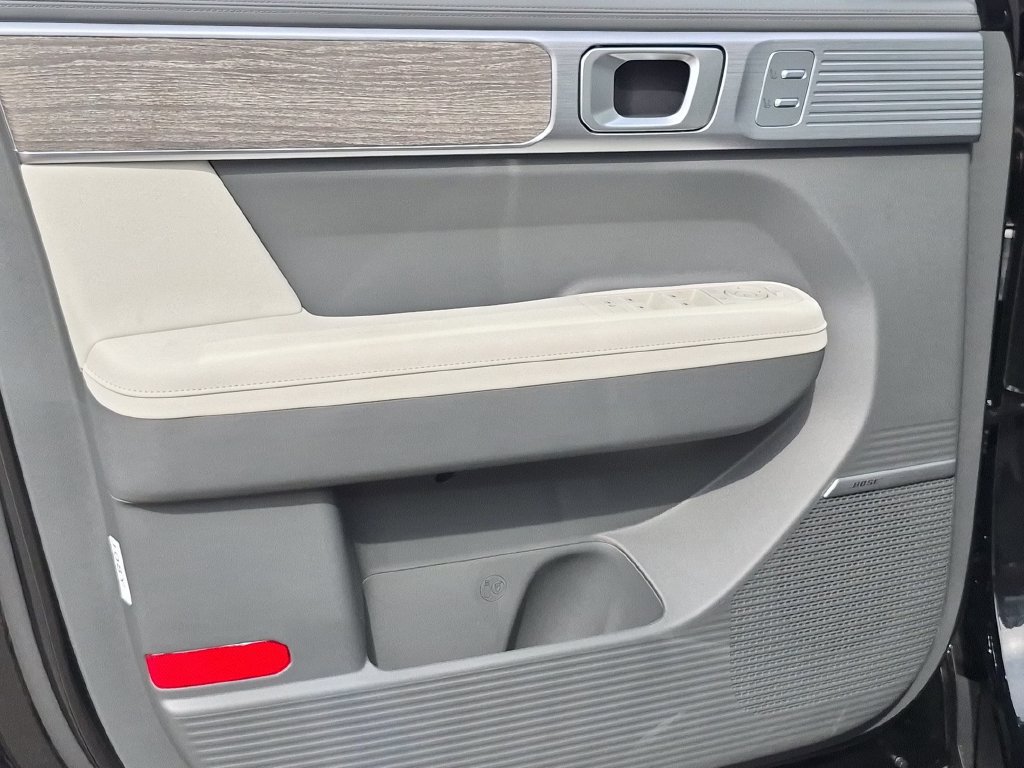 New 2027 Hyundai Santa Fe Limited AWD/4WD image 13