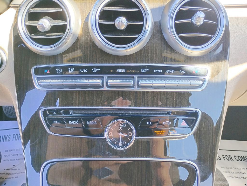 Used 2018 Mercedes-Benz C 300 Sedan image 27