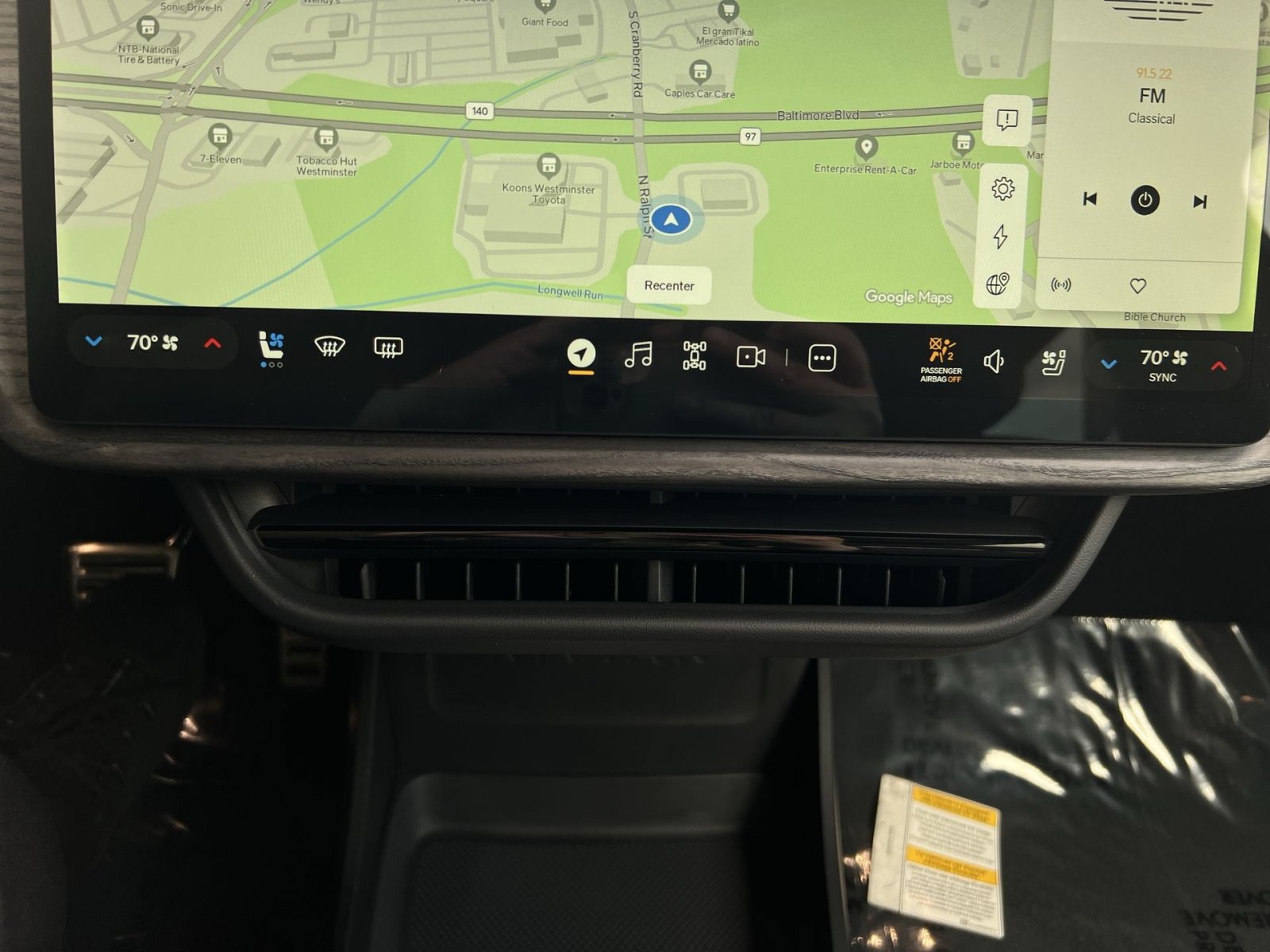 Used 2023 Rivian R1T Adventure AWD/4WD image 21