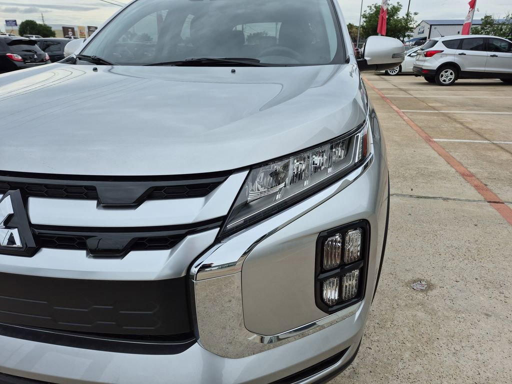 Used 2025 Mitsubishi Outlander Sport SE image 29