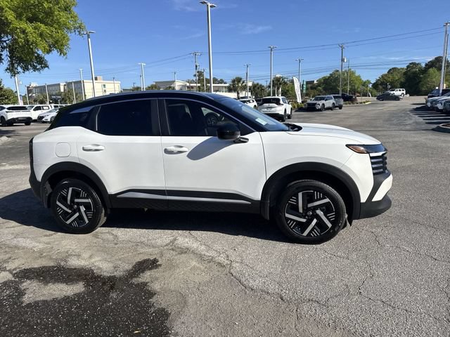 New 2026 Nissan Kicks SV FWD image 4