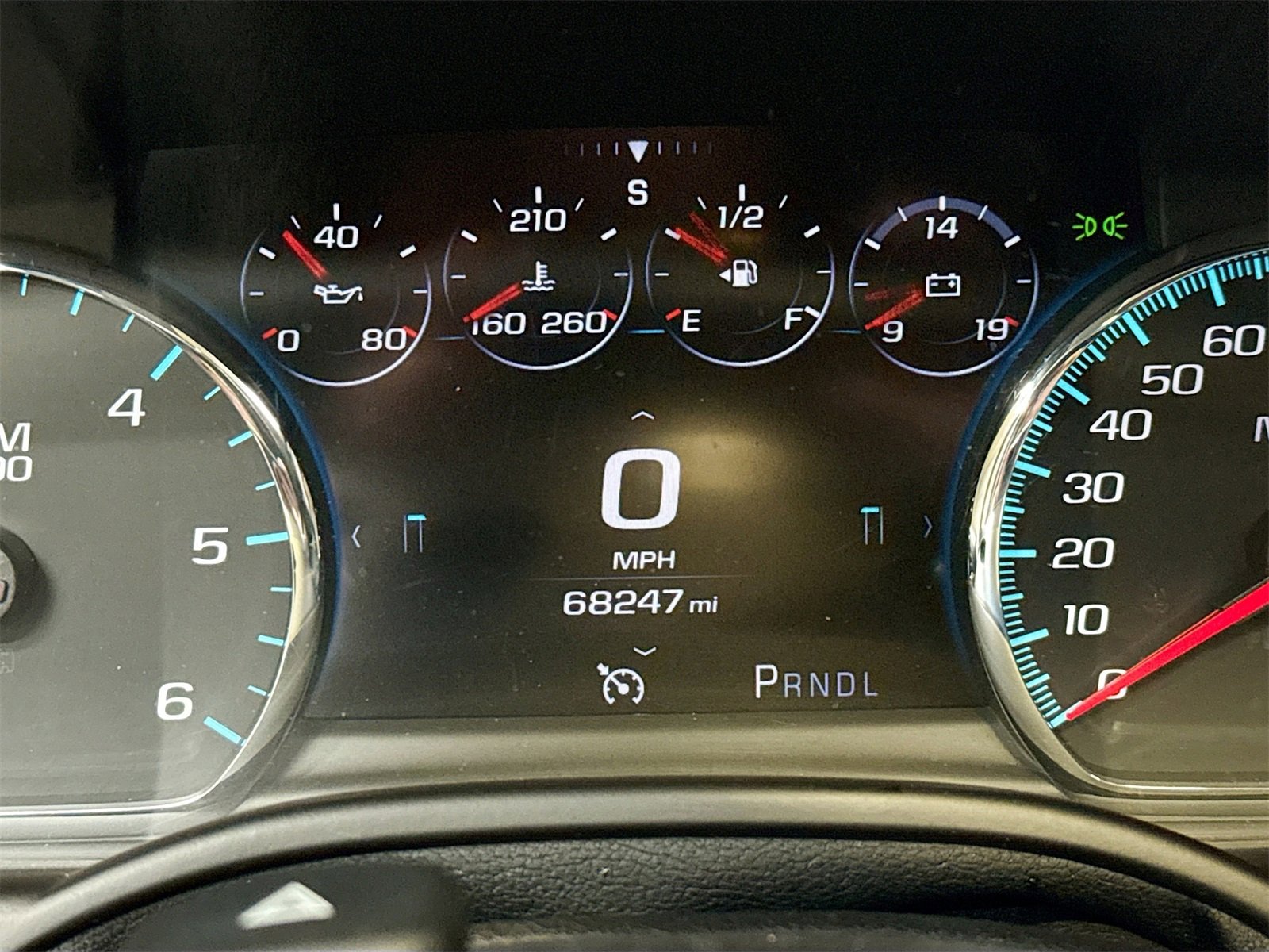 Used 2019 Chevrolet Tahoe Premier image 12