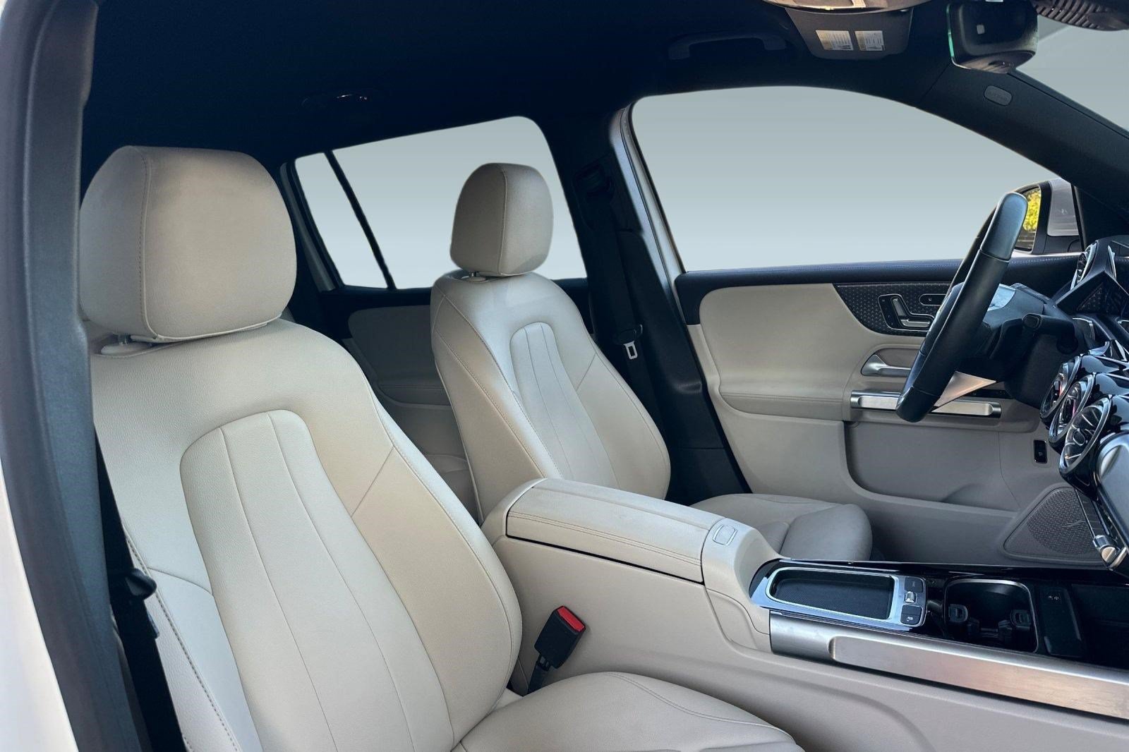 Certified 2024 Mercedes-Benz EQB 250+ image 25
