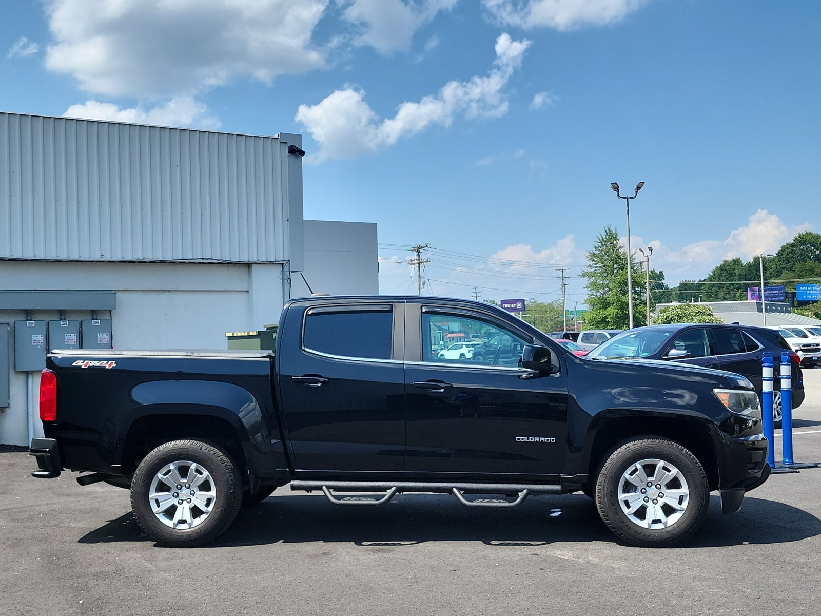 Used 2019 Chevrolet Colorado LT AWD/4WD image 6