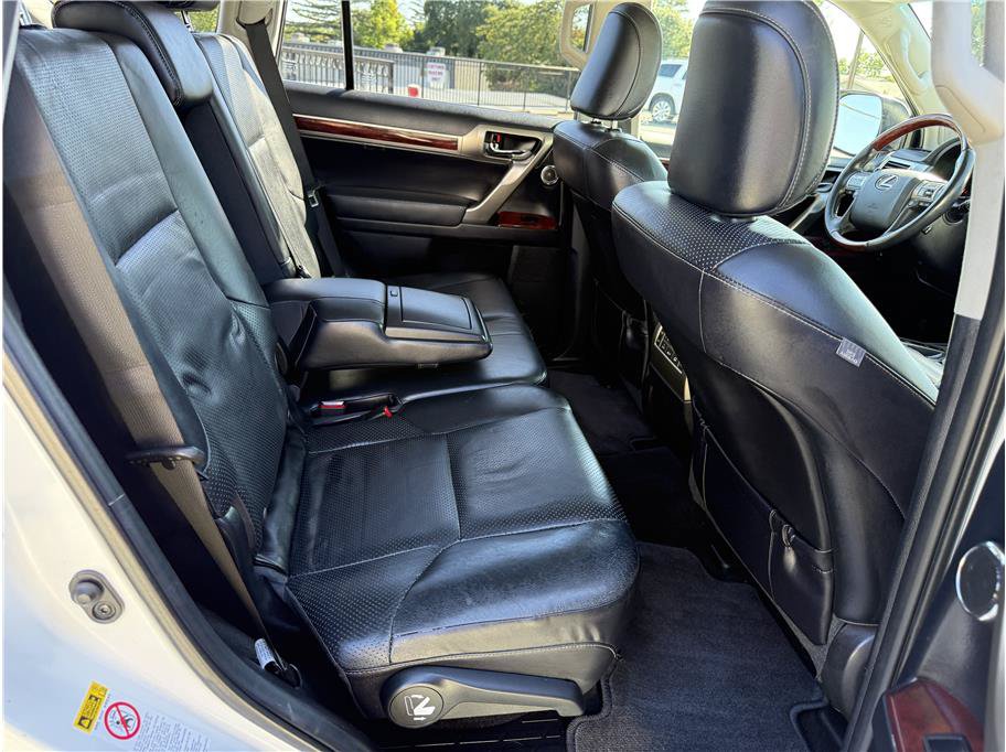 Used 2012 Lexus GX 460 Premium AWD/4WD image 16