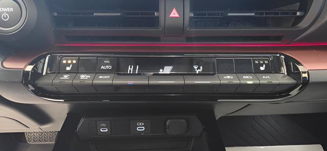 New 2026 Toyota Prius Plug-In Hybrid FWD image 21