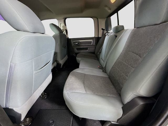 Used 2018 RAM 3500 SLT w/ Luxury Group AWD/4WD image 22