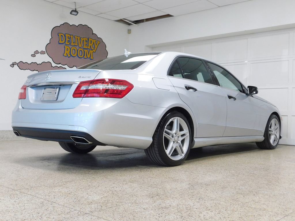 Used 2013 Mercedes-Benz E 350 4MATIC Sedan image 4