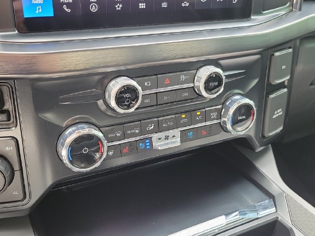 Used 2026 Ford F250 Lariat AWD/4WD image 30