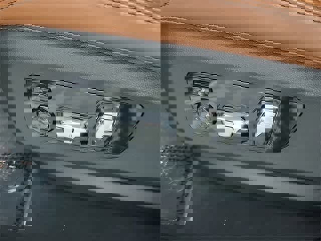 Used 2023 BMW X6 M50i w/ Executive Package image 35