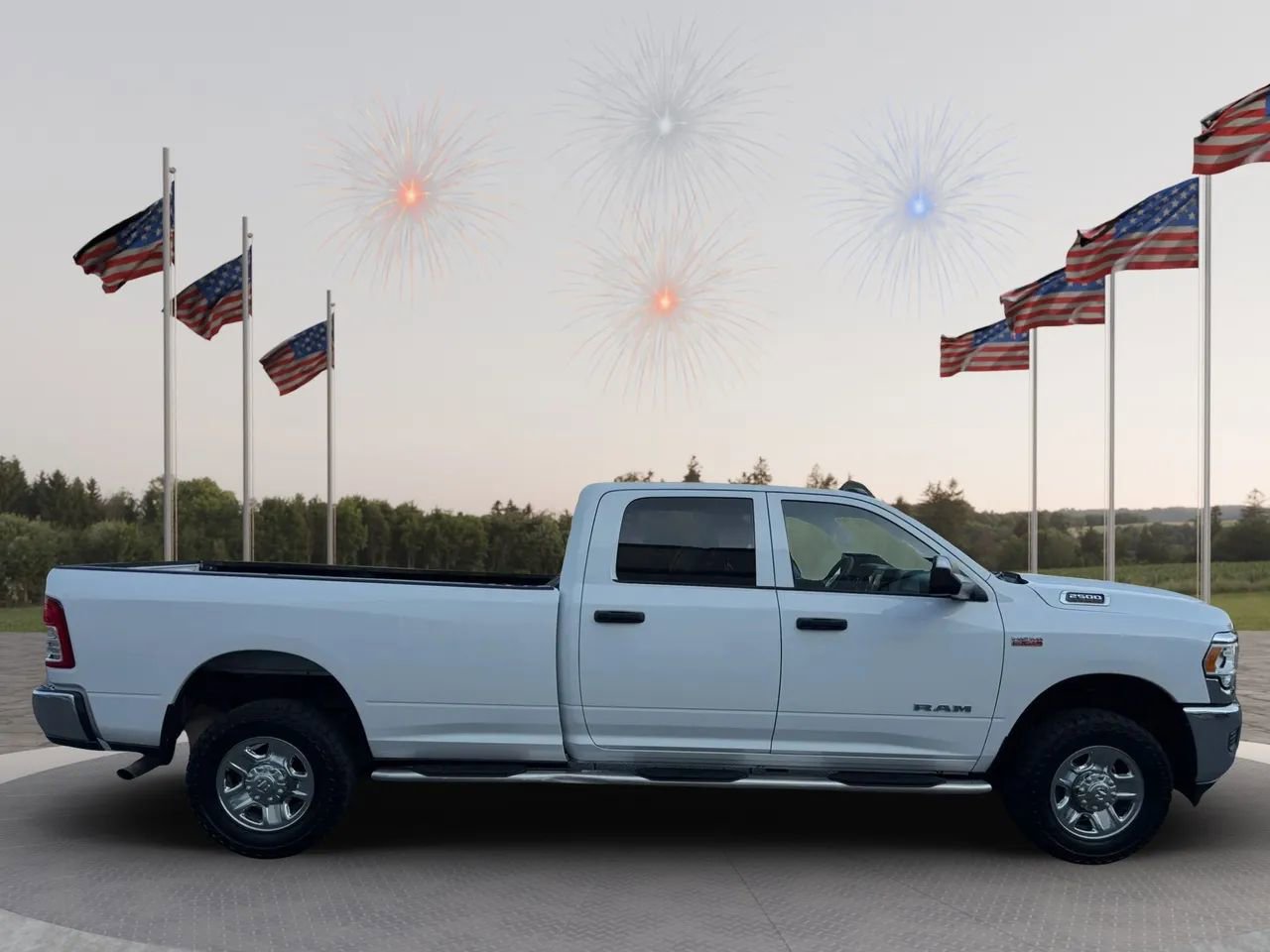 Used 2021 RAM 2500 Tradesman w/ Chrome Appearance Group AWD/4WD image 3