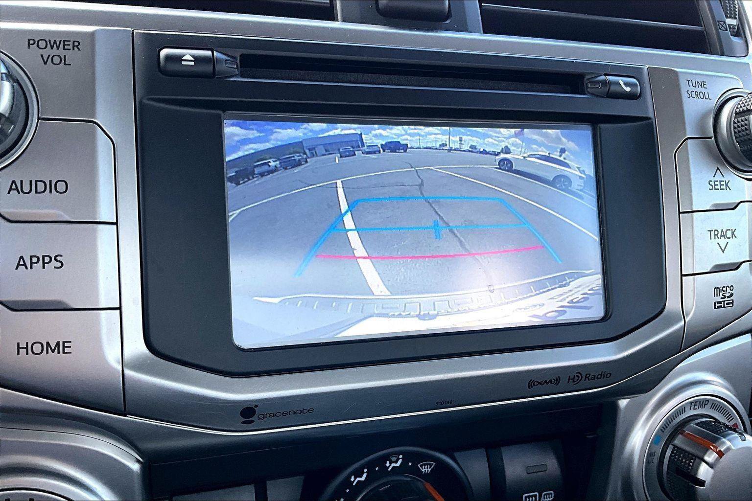 Used 2018 Toyota 4Runner SR5 AWD/4WD image 22