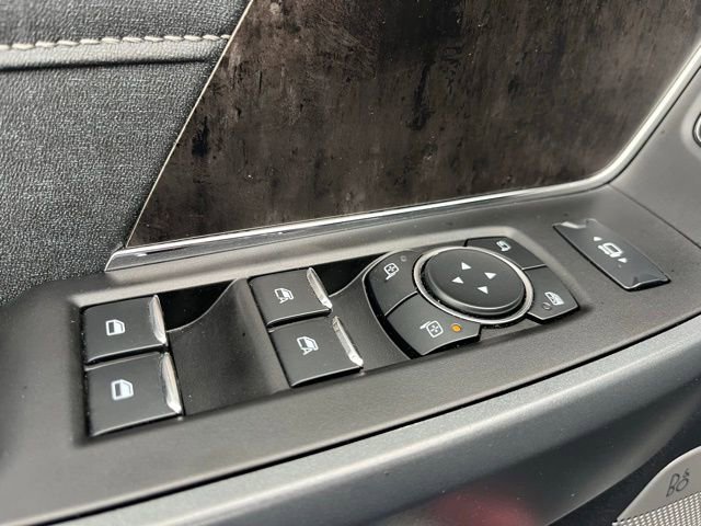 Used 2023 Ford F350 Lariat w/ Chrome Package image 11