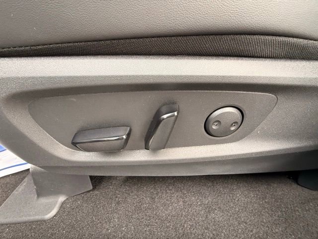 New 2026 Nissan Pathfinder Platinum image 13