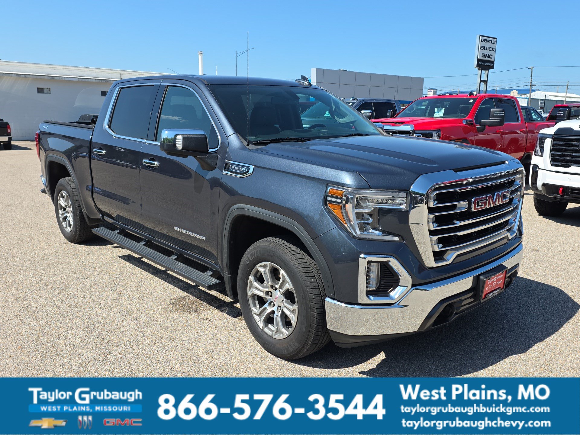 Used 2020 GMC Sierra 1500 SLT AWD/4WD image 2