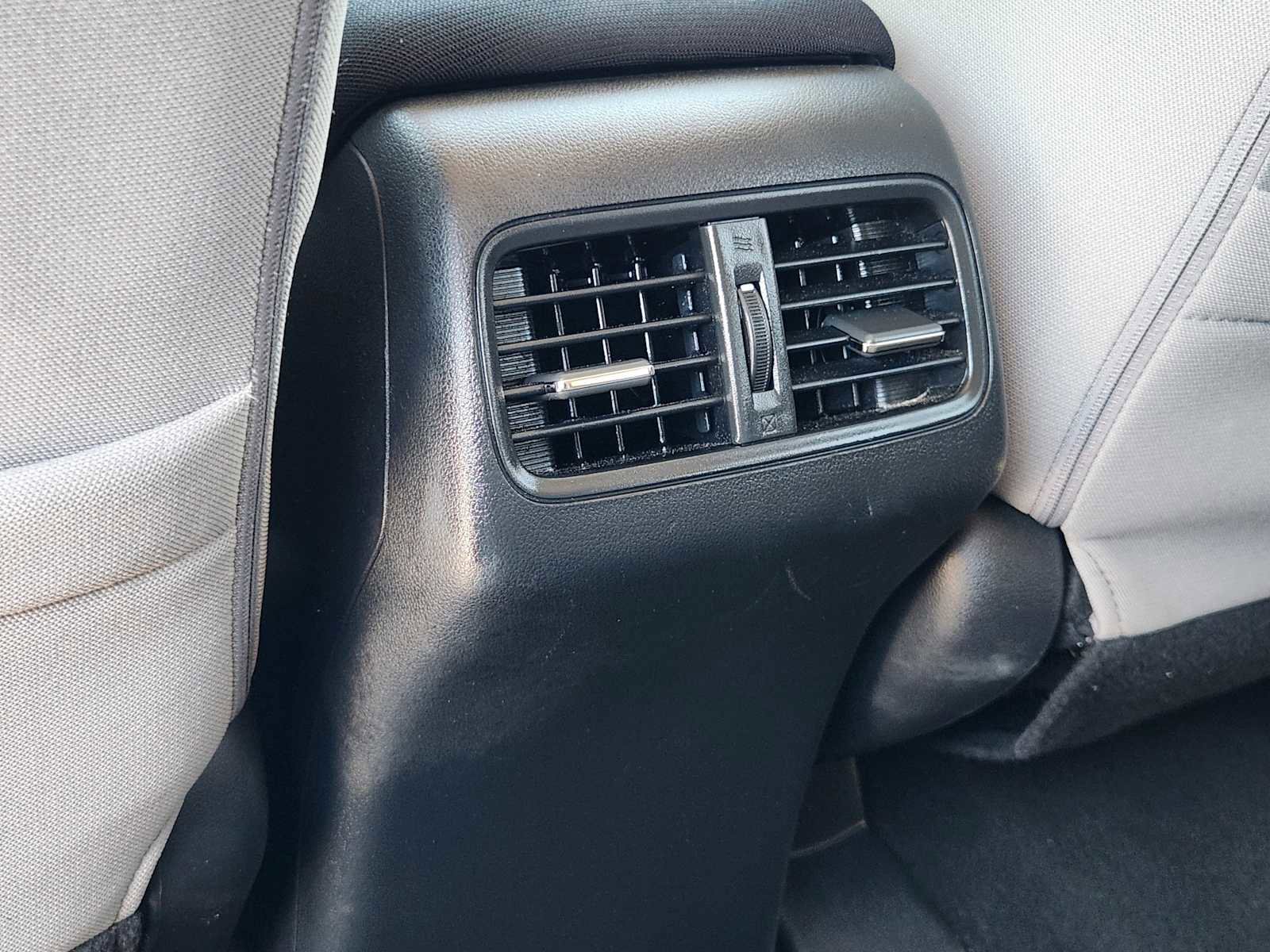 Used 2016 Honda CR-V EX image 30