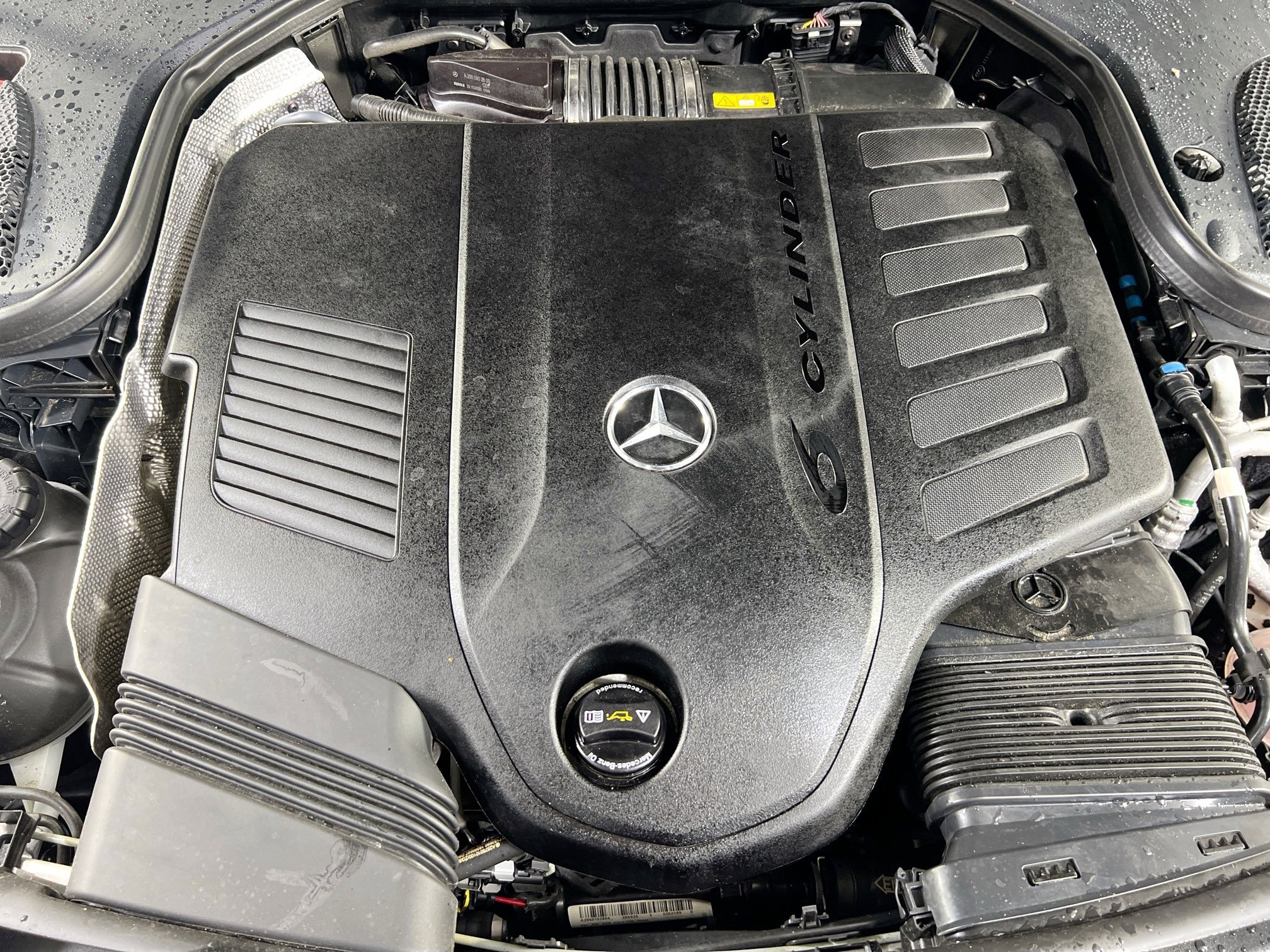 Used 2021 Mercedes-Benz E 450 4MATIC Cabriolet image 28