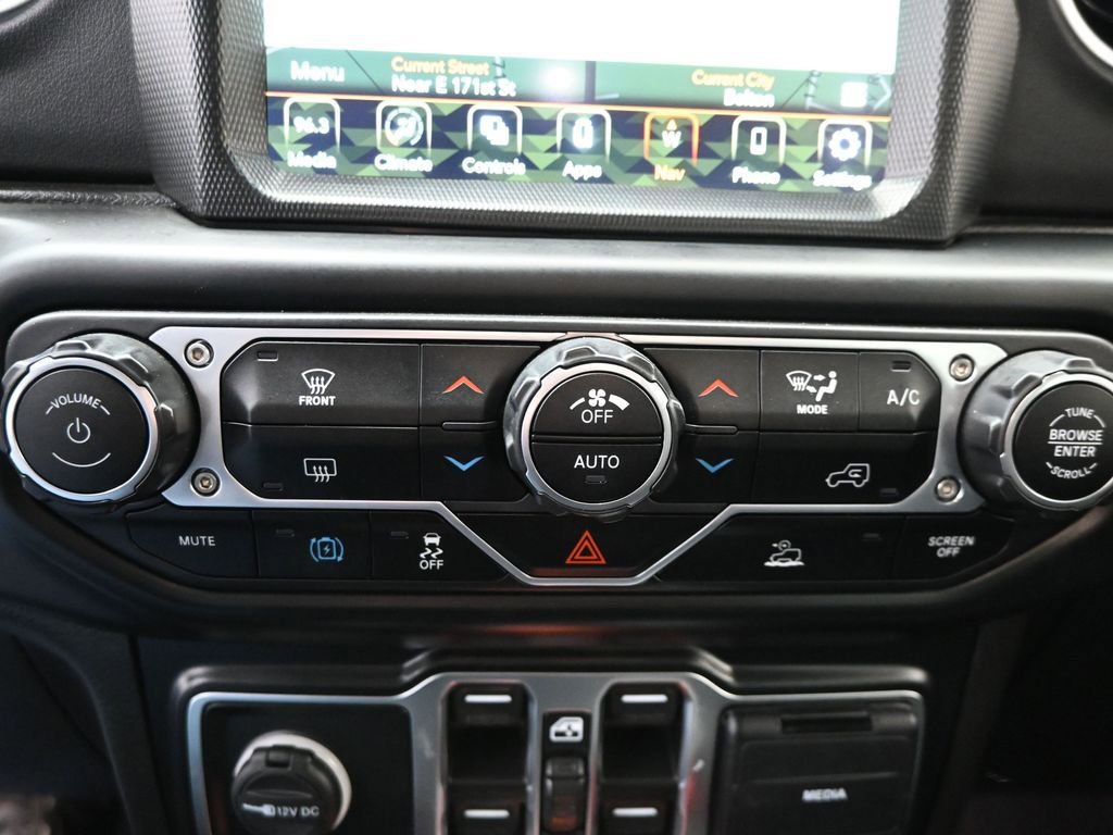 Used 2021 Jeep Wrangler Unlimited Sahara image 23