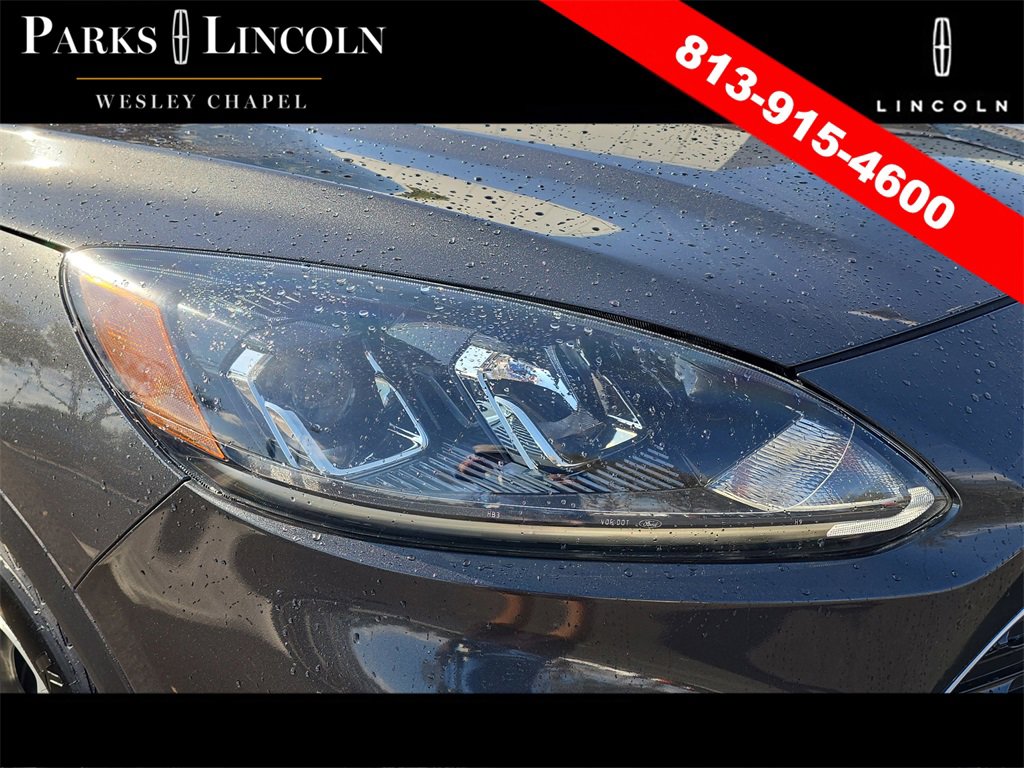 Used 2020 Ford Escape SEL image 6