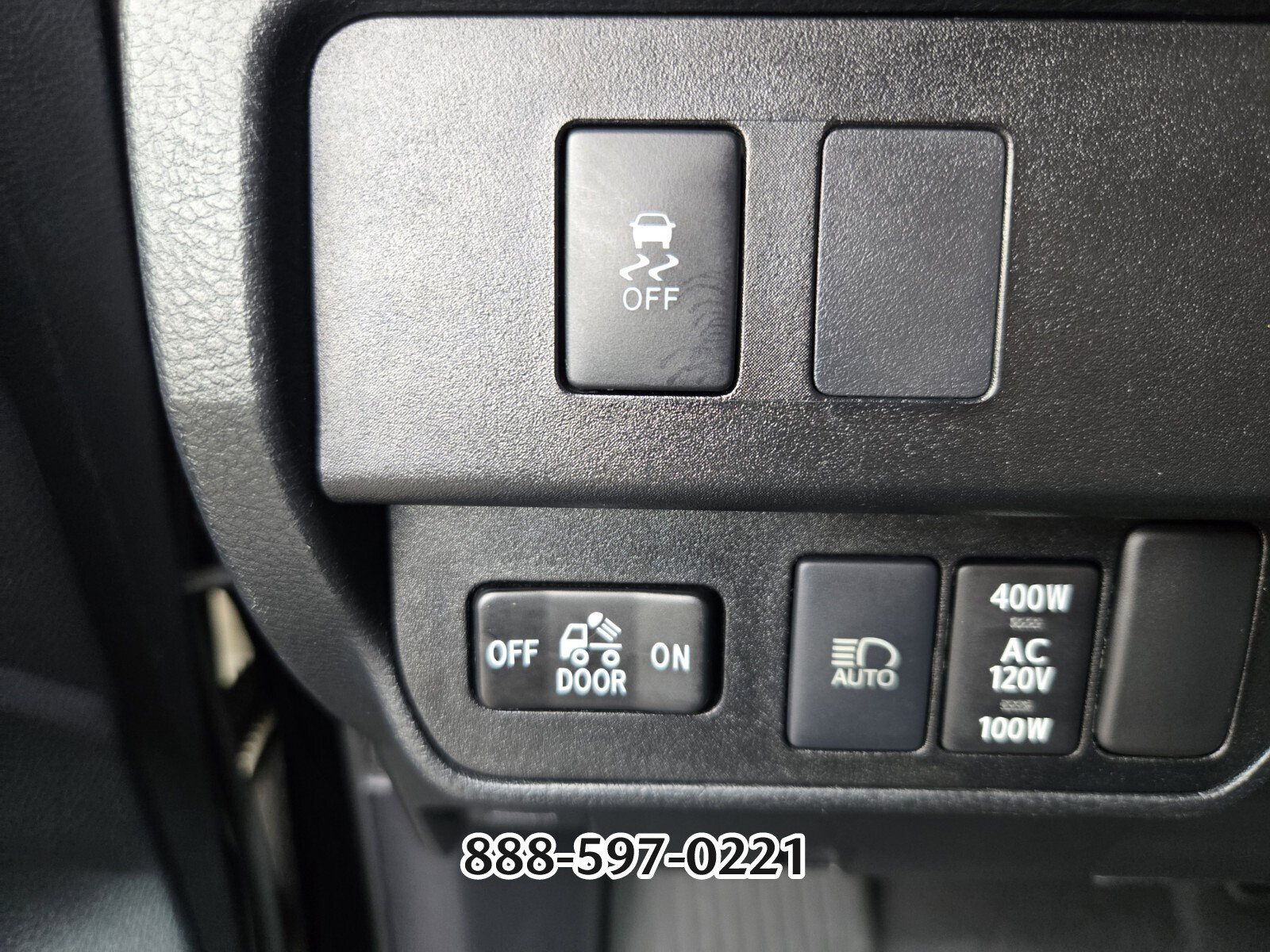 Used 2021 Toyota Tacoma TRD Off-Road image 31