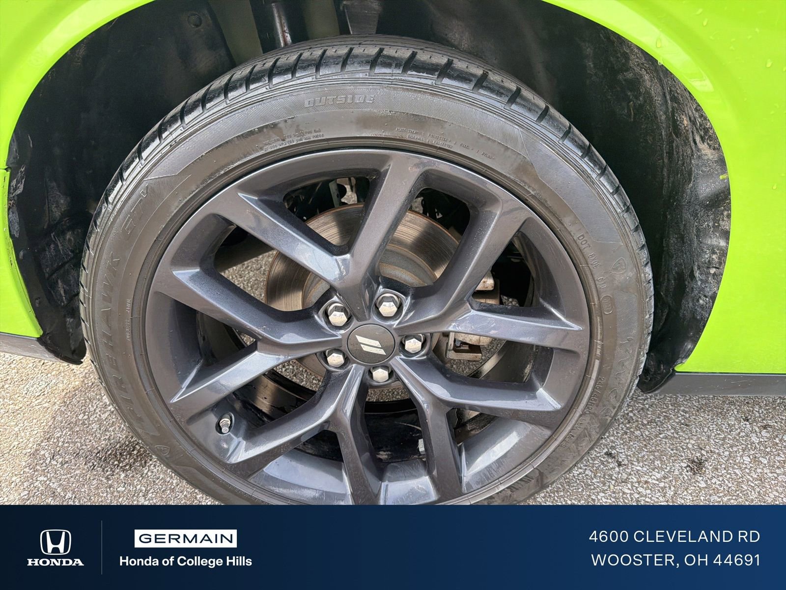 Used 2023 Dodge Challenger SXT w/ Blacktop Package image 5