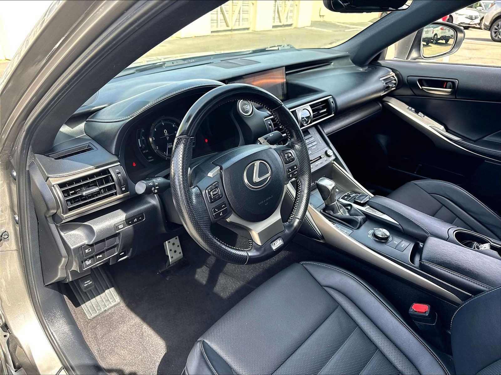 Used 2020 Lexus IS 350 F Sport w/ F Sport Package RWD image 16